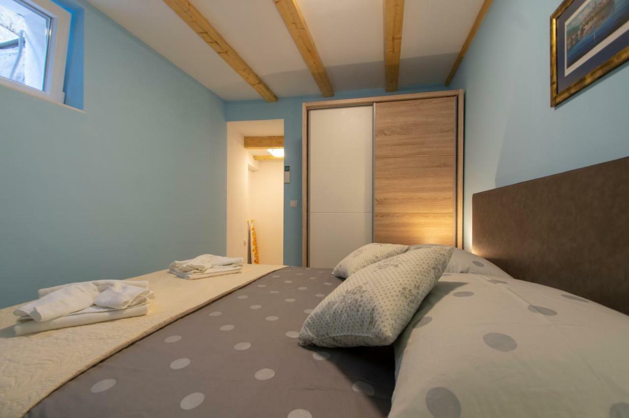 Apartments Giro Korcula מראה חיצוני תמונה