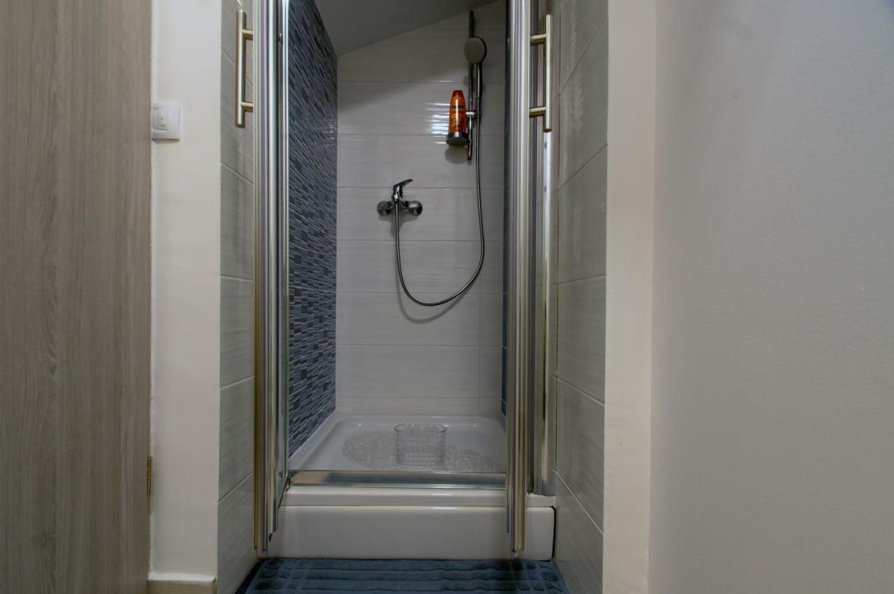 Apartments Giro Korcula מראה חיצוני תמונה